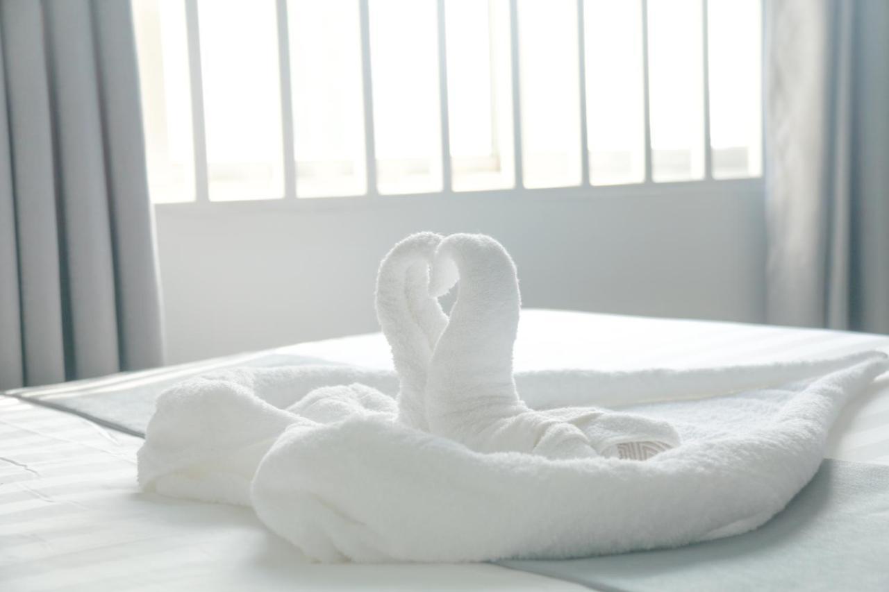 White Corner Hotel 프놈펜 외부 사진